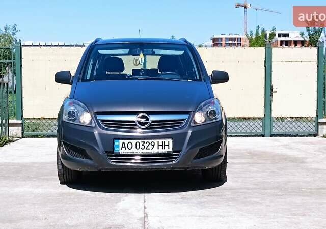 Серый Опель Зафира, объемом двигателя 1.8 л и пробегом 216 тыс. км за 8100 $, фото 35 на Automoto.ua