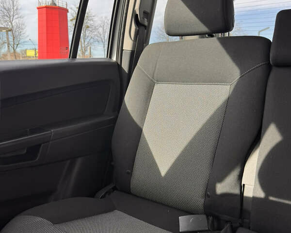 Серый Опель Зафира, объемом двигателя 1.7 л и пробегом 204 тыс. км за 8700 $, фото 30 на Automoto.ua