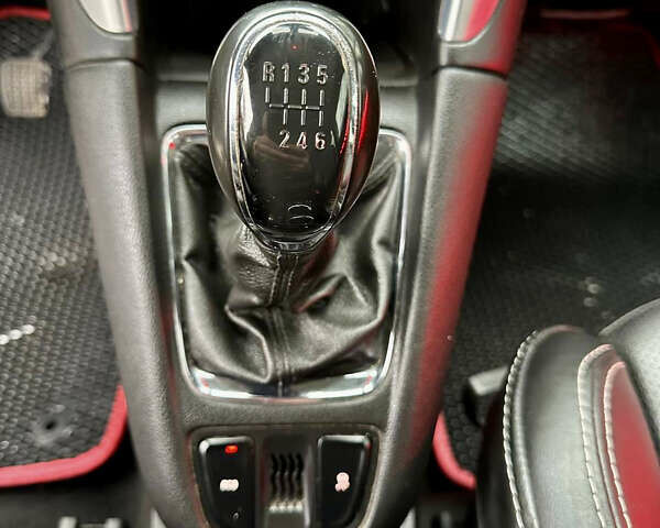 Серый Опель Зафира, объемом двигателя 1.96 л и пробегом 202 тыс. км за 7999 $, фото 23 на Automoto.ua