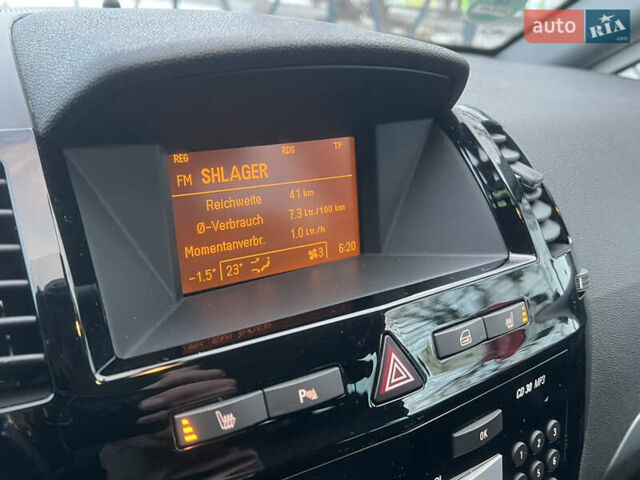 Серый Опель Зафира, объемом двигателя 1.8 л и пробегом 197 тыс. км за 8500 $, фото 40 на Automoto.ua