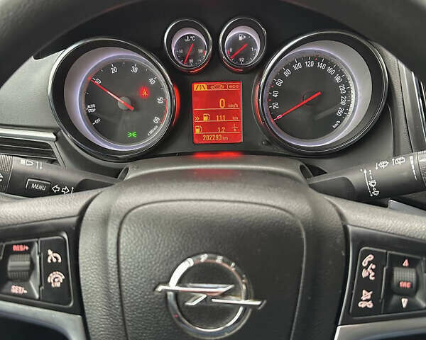 Серый Опель Зафира, объемом двигателя 1.96 л и пробегом 202 тыс. км за 7999 $, фото 12 на Automoto.ua