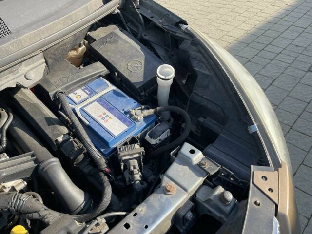 Серый Опель Зафира, объемом двигателя 0 л и пробегом 222 тыс. км за 5900 $, фото 10 на Automoto.ua