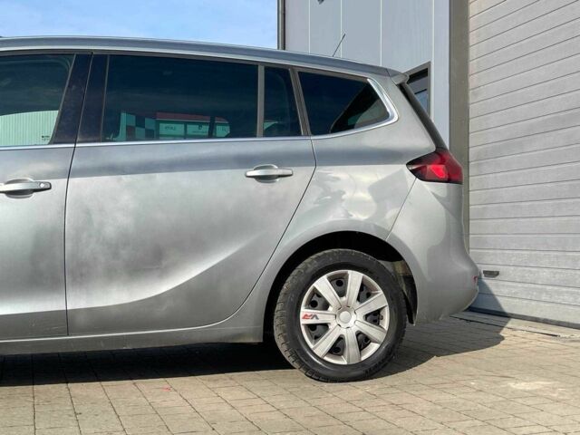 Серый Опель Зафира, объемом двигателя 0 л и пробегом 222 тыс. км за 5900 $, фото 16 на Automoto.ua