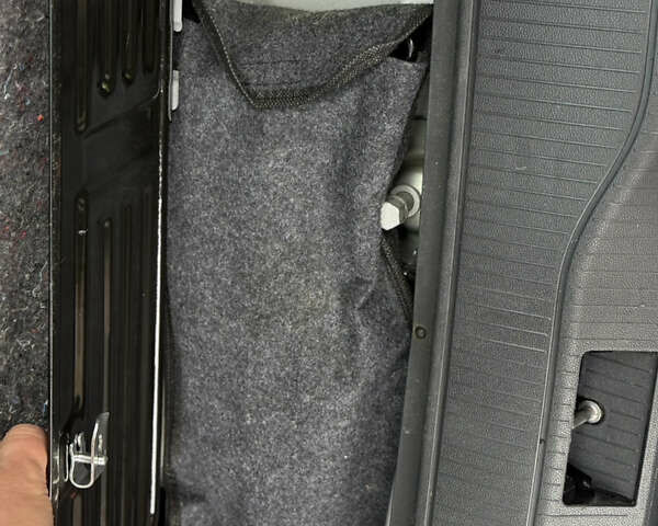 Серый Опель Зафира, объемом двигателя 1.8 л и пробегом 220 тыс. км за 7850 $, фото 34 на Automoto.ua