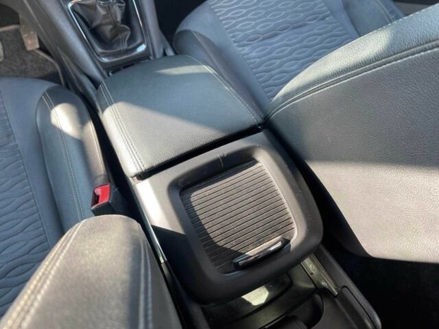 Серый Опель Зафира, объемом двигателя 0 л и пробегом 222 тыс. км за 5900 $, фото 18 на Automoto.ua