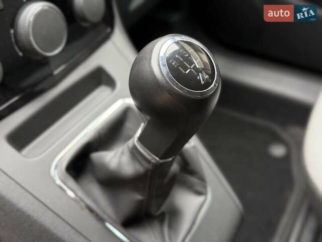 Серый Опель Зафира, объемом двигателя 1.8 л и пробегом 220 тыс. км за 7850 $, фото 26 на Automoto.ua