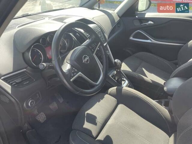 Серый Опель Зафира, объемом двигателя 2 л и пробегом 220 тыс. км за 10750 $, фото 37 на Automoto.ua