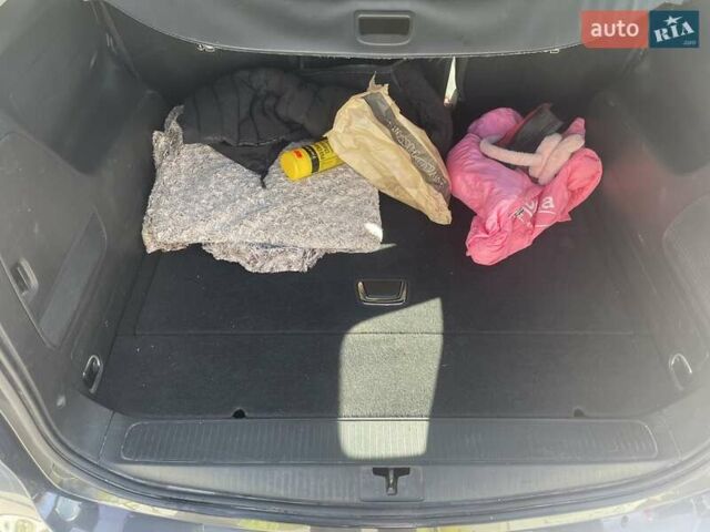 Серый Опель Зафира, объемом двигателя 2 л и пробегом 220 тыс. км за 10750 $, фото 31 на Automoto.ua