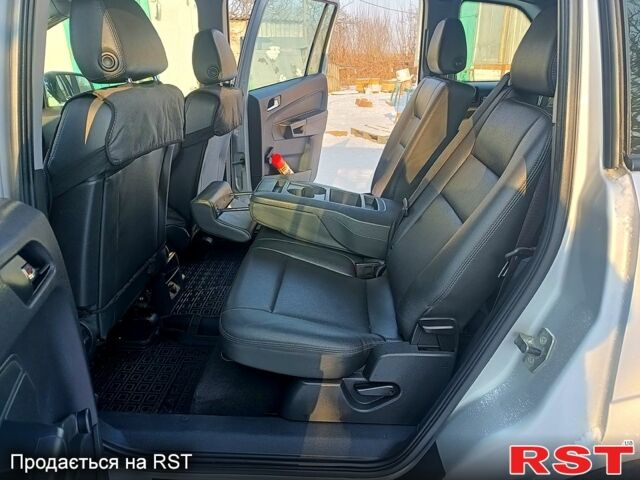Серый Опель Зафира, объемом двигателя 1.7 л и пробегом 259 тыс. км за 8799 $, фото 4 на Automoto.ua