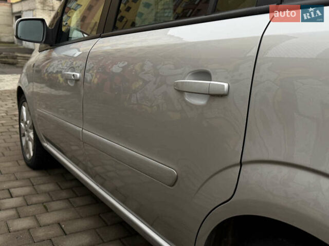 Серый Опель Зафира, объемом двигателя 1.8 л и пробегом 220 тыс. км за 7850 $, фото 29 на Automoto.ua