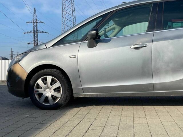 Серый Опель Зафира, объемом двигателя 0 л и пробегом 222 тыс. км за 5900 $, фото 17 на Automoto.ua