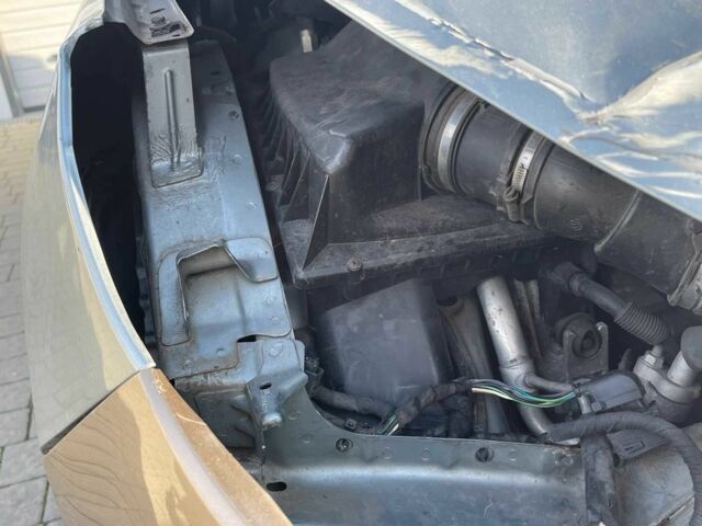 Серый Опель Зафира, объемом двигателя 0 л и пробегом 222 тыс. км за 5900 $, фото 11 на Automoto.ua