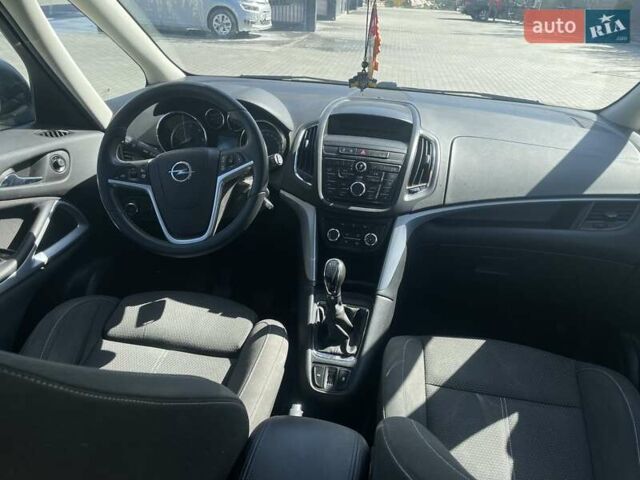 Серый Опель Зафира, объемом двигателя 2 л и пробегом 220 тыс. км за 10750 $, фото 25 на Automoto.ua
