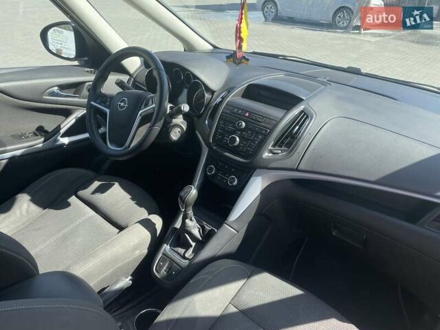 Серый Опель Зафира, объемом двигателя 2 л и пробегом 220 тыс. км за 10750 $, фото 19 на Automoto.ua