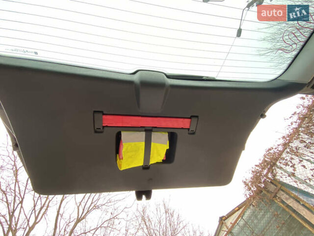 Серый Опель Зафира, объемом двигателя 1.69 л и пробегом 232 тыс. км за 9500 $, фото 14 на Automoto.ua