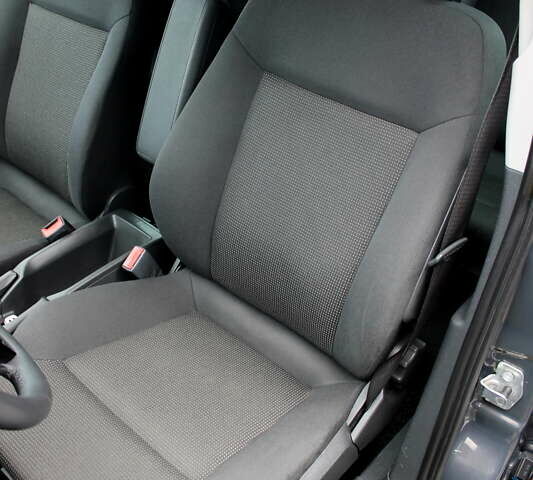 Серый Опель Зафира, объемом двигателя 1.7 л и пробегом 250 тыс. км за 8200 $, фото 48 на Automoto.ua