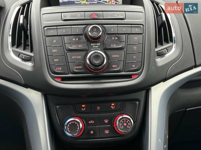 Серый Опель Зафира, объемом двигателя 2 л и пробегом 213 тыс. км за 6900 $, фото 12 на Automoto.ua