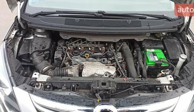 Серый Опель Зафира, объемом двигателя 1.96 л и пробегом 190 тыс. км за 11600 $, фото 12 на Automoto.ua