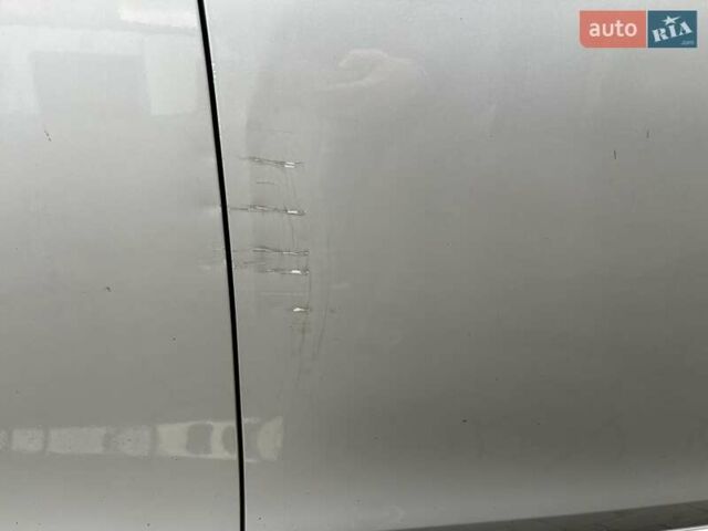 Серый Опель Зафира, объемом двигателя 2 л и пробегом 213 тыс. км за 6900 $, фото 24 на Automoto.ua