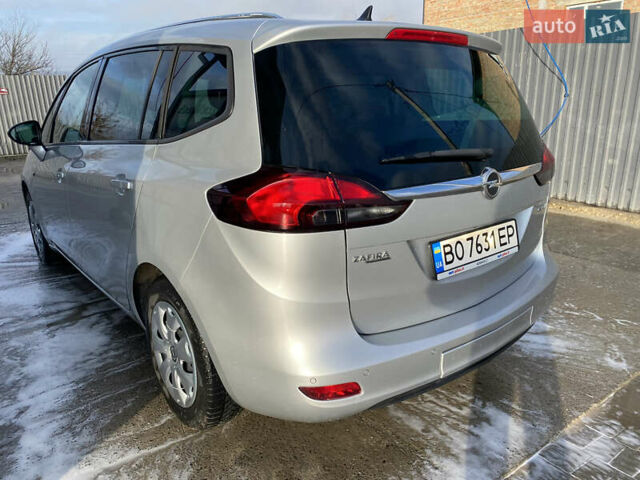 Сірий Опель Зафіра, об'ємом двигуна 1.6 л та пробігом 223 тис. км за 10500 $, фото 14 на Automoto.ua