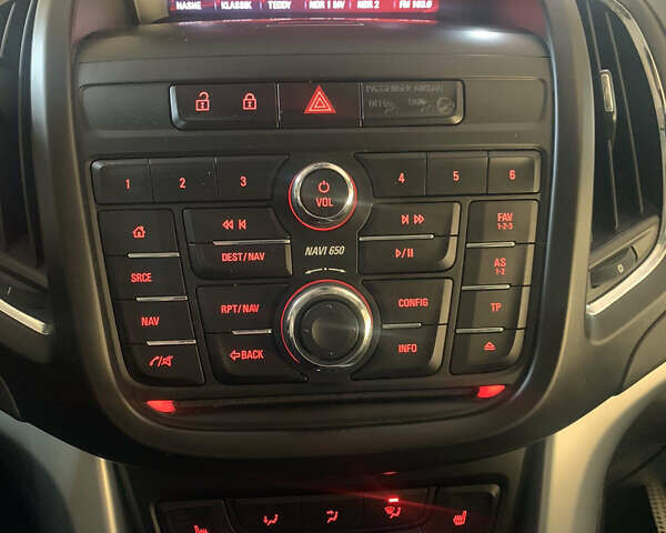 Сірий Опель Зафіра, об'ємом двигуна 1.6 л та пробігом 223 тис. км за 10500 $, фото 28 на Automoto.ua