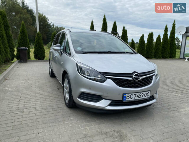 Серый Опель Зафира, объемом двигателя 1.6 л и пробегом 245 тыс. км за 11500 $, фото 4 на Automoto.ua