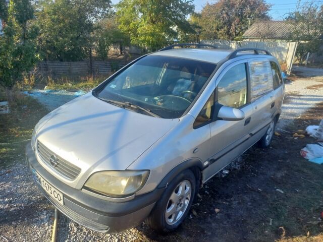 Серый Опель Зафира, объемом двигателя 1.8 л и пробегом 500 тыс. км за 2152 $, фото 12 на Automoto.ua