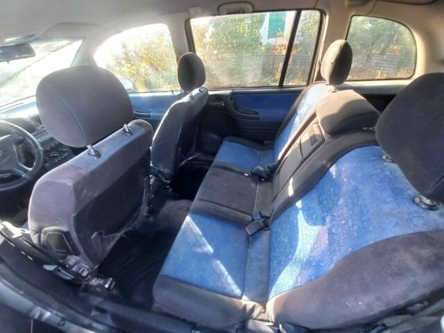 Серый Опель Зафира, объемом двигателя 1.8 л и пробегом 500 тыс. км за 2152 $, фото 6 на Automoto.ua