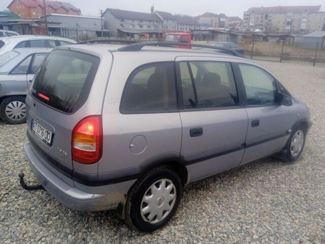 Серый Опель Зафира, объемом двигателя 0 л и пробегом 248 тыс. км за 1950 $, фото 3 на Automoto.ua