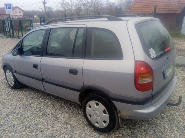 Серый Опель Зафира, объемом двигателя 0 л и пробегом 248 тыс. км за 1950 $, фото 2 на Automoto.ua