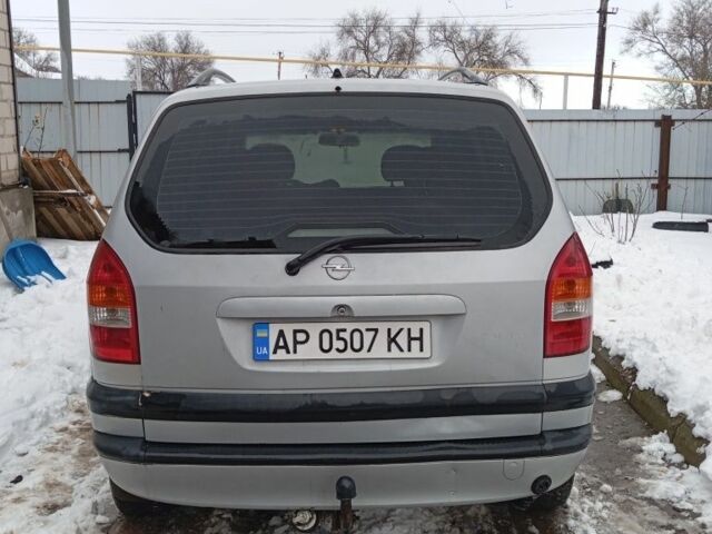 Серый Опель Зафира, объемом двигателя 0 л и пробегом 146 тыс. км за 3700 $, фото 2 на Automoto.ua