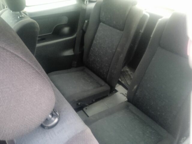 Серый Опель Зафира, объемом двигателя 0 л и пробегом 248 тыс. км за 1950 $, фото 6 на Automoto.ua