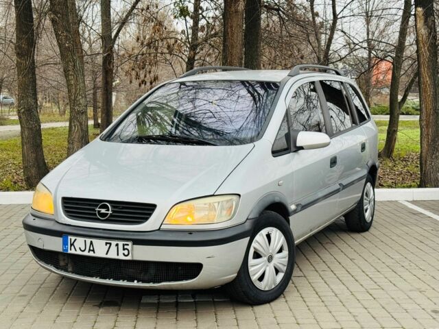 Сірий Опель Зафіра, об'ємом двигуна 2 л та пробігом 247 тис. км за 2250 $, фото 4 на Automoto.ua