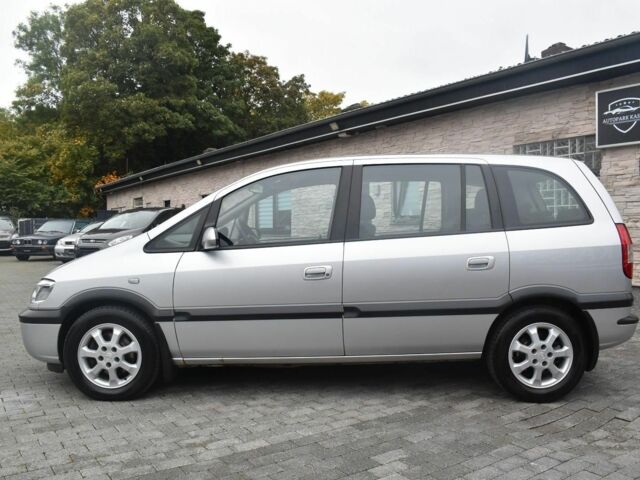 Серый Опель Зафира, объемом двигателя 1.9 л и пробегом 170 тыс. км за 1434 $, фото 3 на Automoto.ua