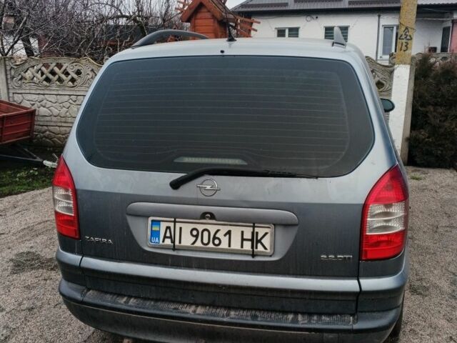 Серый Опель Зафира, объемом двигателя 2.2 л и пробегом 400 тыс. км за 4000 $, фото 6 на Automoto.ua