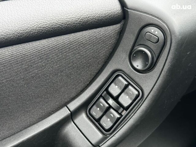 Сірий Опель Зафіра, об'ємом двигуна 1.8 л та пробігом 116 тис. км за 5790 $, фото 8 на Automoto.ua