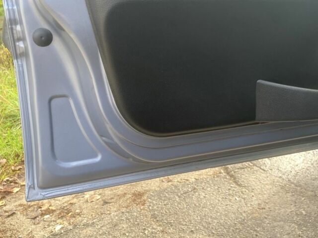 Серый Опель Зафира, объемом двигателя 2.2 л и пробегом 237 тыс. км за 4750 $, фото 6 на Automoto.ua