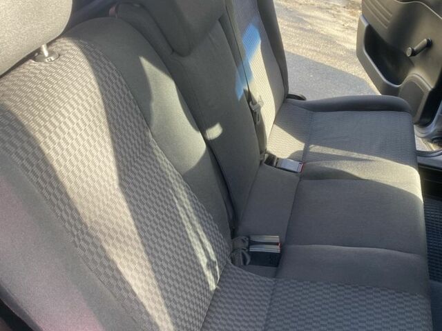 Серый Опель Зафира, объемом двигателя 2.2 л и пробегом 237 тыс. км за 4750 $, фото 23 на Automoto.ua