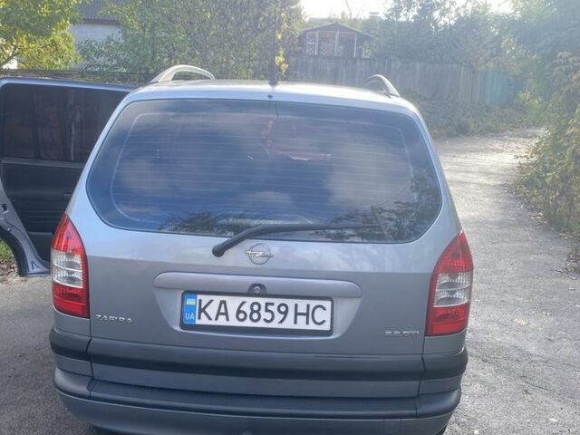 Серый Опель Зафира, объемом двигателя 2.2 л и пробегом 237 тыс. км за 4750 $, фото 20 на Automoto.ua