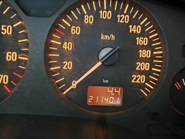 Опель Зафіра 2005 у Львові на Automoto.ua Сірий Опель Зафіра, об'ємом двигуна 1.6 л та пробігом 213 тис. км за 4000 $, фото 12 на Automoto.ua