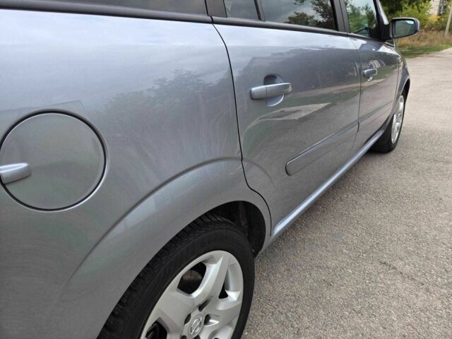 Серый Опель Зафира, объемом двигателя 1.6 л и пробегом 194 тыс. км за 6850 $, фото 8 на Automoto.ua