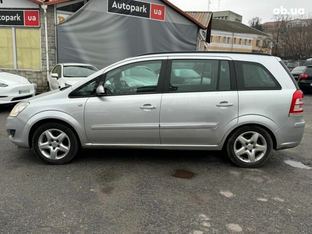 Серый Опель Зафира, объемом двигателя 1.8 л и пробегом 300 тыс. км за 7490 $, фото 8 на Automoto.ua