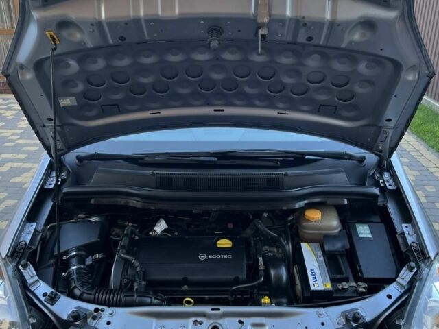 Опель Зафира 2010 в Луцке на Automoto.ua Серый Опель Зафира, объемом двигателя 1.6 л и пробегом 172 тыс. км за 7100 $, фото 12 на Automoto.ua