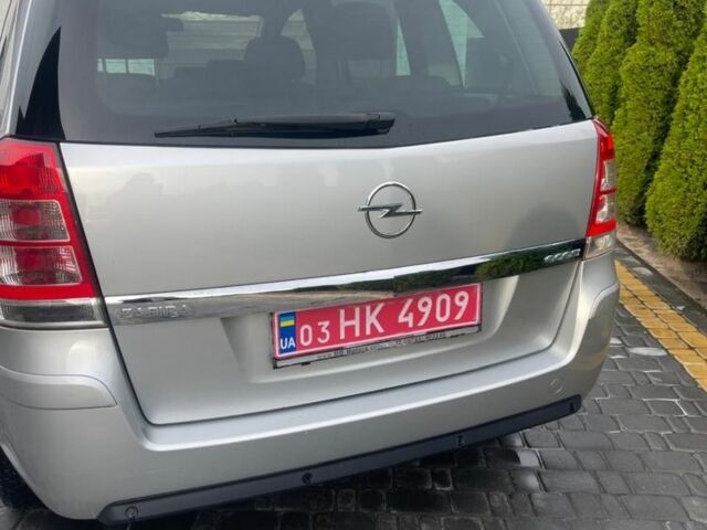 Сірий Опель Зафіра, об'ємом двигуна 1.6 л та пробігом 190 тис. км за 6800 $, фото 8 на Automoto.ua