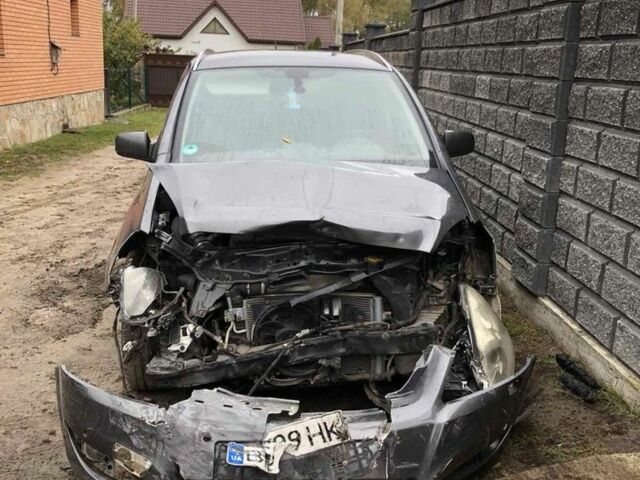 Серый Опель Зафира, объемом двигателя 1.9 л и пробегом 220 тыс. км за 4500 $, фото 2 на Automoto.ua