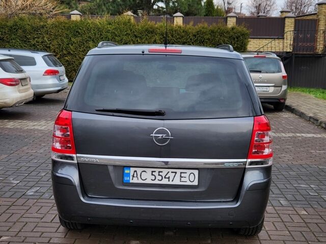 Сірий Опель Зафіра, об'ємом двигуна 1.7 л та пробігом 243 тис. км за 5400 $, фото 8 на Automoto.ua