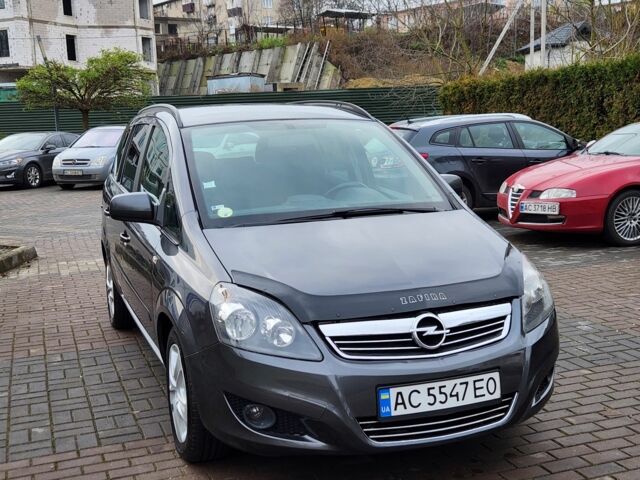 Сірий Опель Зафіра, об'ємом двигуна 1.7 л та пробігом 243 тис. км за 5400 $, фото 3 на Automoto.ua