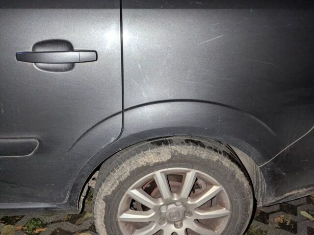 Серый Опель Зафира, объемом двигателя 1 л и пробегом 300 тыс. км за 6500 $, фото 7 на Automoto.ua