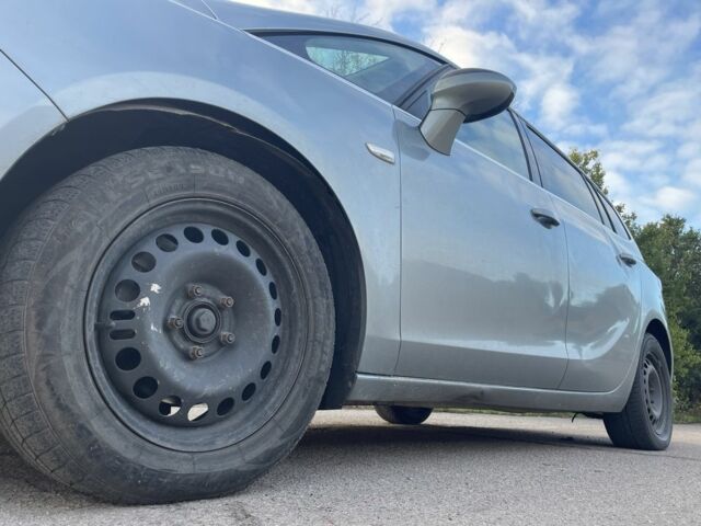 Опель Зафира 2013 в Черкассах на Automoto.ua Серый Опель Зафира, объемом двигателя 0 л и пробегом 190 тыс. км за 4300 $, фото 5 на Automoto.ua