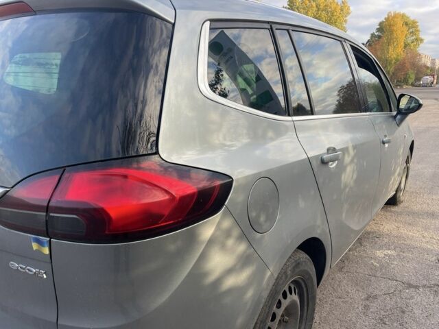 Сірий Опель Зафіра, об'ємом двигуна 1.6 л та пробігом 190 тис. км за 3500 $, фото 7 на Automoto.ua